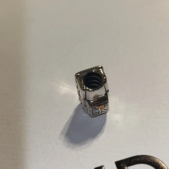 PANDORA UK 🇬🇧 Taxi - Picture 3 of 4